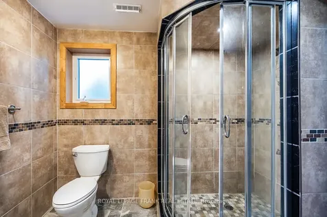 25 Shelley Drive Kawartha Lakes ON K0M 2C0