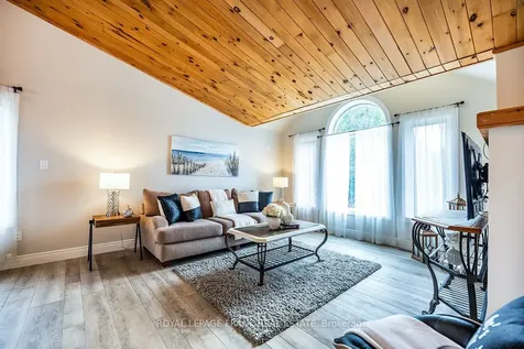25 Shelley Drive Kawartha Lakes ON K0M 2C0