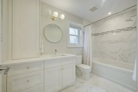91 Albert Street Waterloo ON N2L 3S6