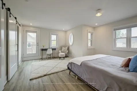 91 Albert Street Waterloo ON N2L 3S6