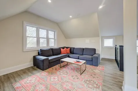 91 Albert Street Waterloo ON N2L 3S6