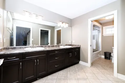 8479 Forestview Boulevard Niagara Falls ON L2H 0B2