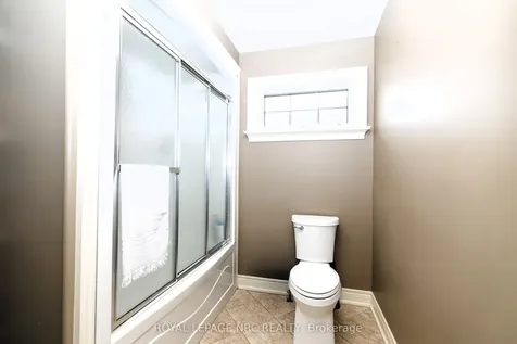 8479 Forestview Boulevard Niagara Falls ON L2H 0B2