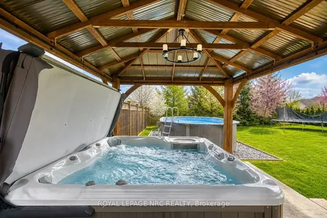8479 Forestview Boulevard Niagara Falls ON L2H 0B2