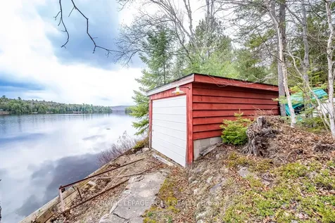 9 Island Boat Launch Lane Madawaska Valley ON K0J 2M0