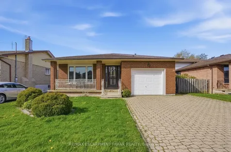 267 Greencedar Drive Hamilton ON L9C 6S2