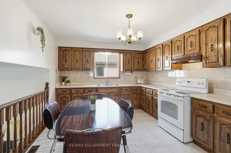 267 Greencedar Drive Hamilton ON L9C 6S2