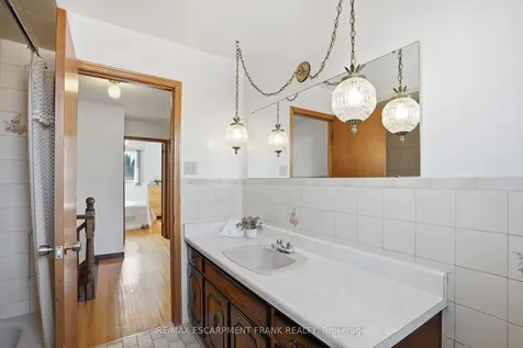 267 Greencedar Drive Hamilton ON L9C 6S2