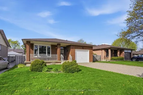 267 Greencedar Drive Hamilton ON L9C 6S2