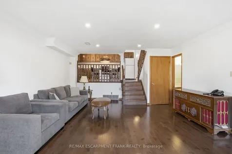 267 Greencedar Drive Hamilton ON L9C 6S2