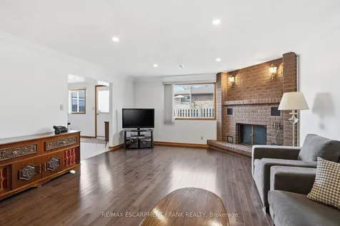 267 Greencedar Drive Hamilton ON L9C 6S2