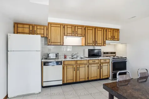 267 Greencedar Drive Hamilton ON L9C 6S2