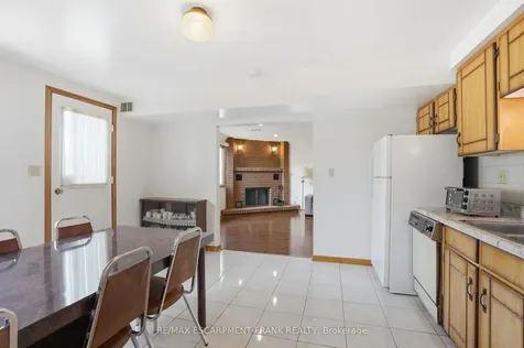 267 Greencedar Drive Hamilton ON L9C 6S2