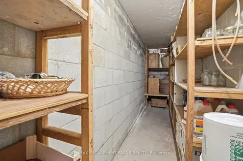 267 Greencedar Drive Hamilton ON L9C 6S2