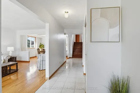 267 Greencedar Drive Hamilton ON L9C 6S2