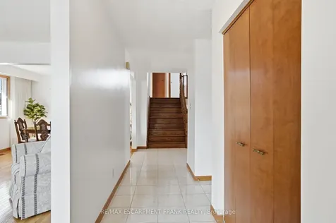 267 Greencedar Drive Hamilton ON L9C 6S2