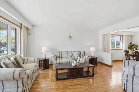 267 Greencedar Drive Hamilton ON L9C 6S2