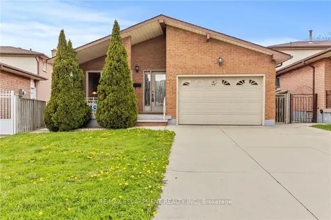 14 Indian Crescent Hamilton ON L8V 4V6