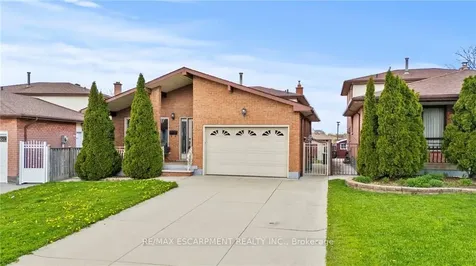 14 Indian Crescent Hamilton ON L8V 4V6