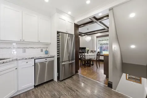 74 Graham Avenue S Hamilton ON L8K 2M1