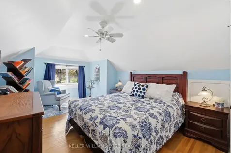 74 Graham Avenue S Hamilton ON L8K 2M1