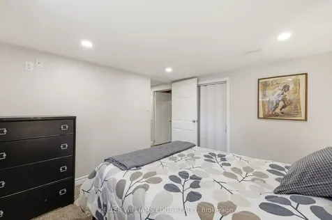 74 Graham Avenue S Hamilton ON L8K 2M1