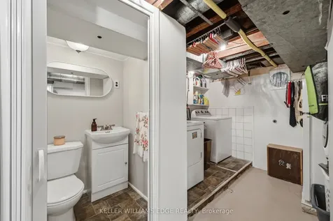 74 Graham Avenue S Hamilton ON L8K 2M1
