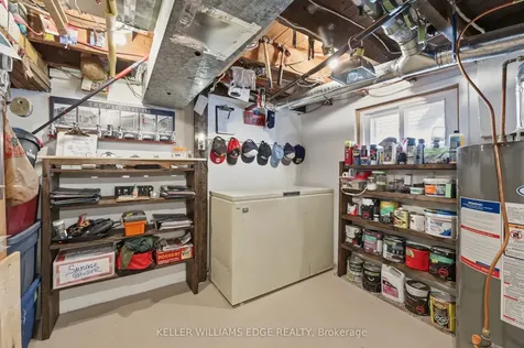 74 Graham Avenue S Hamilton ON L8K 2M1