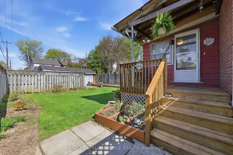 74 Graham Avenue S Hamilton ON L8K 2M1