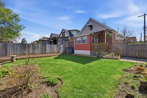 74 Graham Avenue S Hamilton ON L8K 2M1