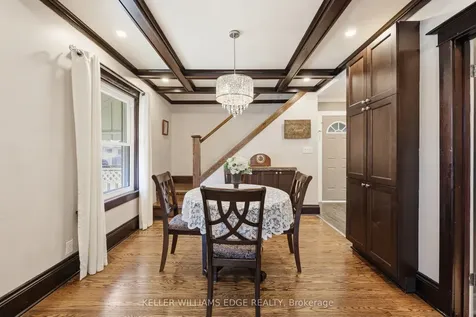 74 Graham Avenue S Hamilton ON L8K 2M1