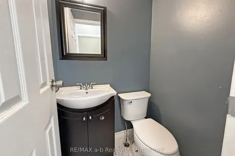 394 Springbank Avenue N Woodstock ON N4T 1L1