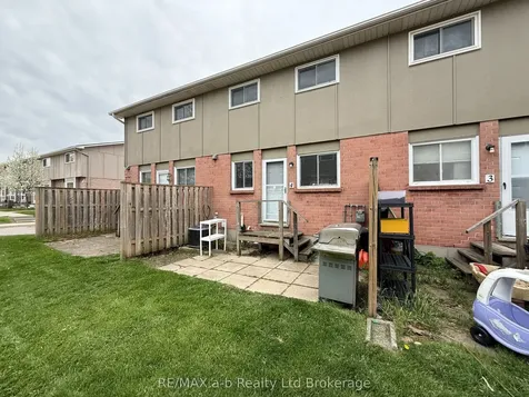 394 Springbank Avenue N Woodstock ON N4T 1L1