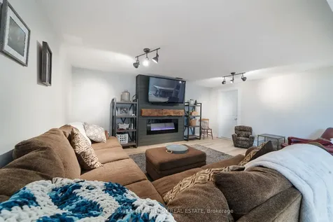 20 Lagoon Drive Kawartha Lakes ON K0M 1N0