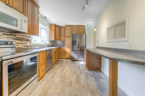 18 Gilston Parkway Brant ON N3L 3K6