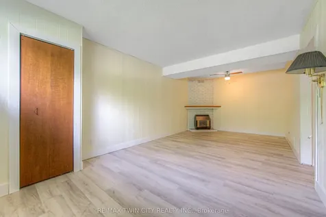 18 Gilston Parkway Brant ON N3L 3K6