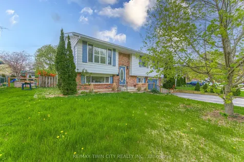 18 Gilston Parkway Brant ON N3L 3K6