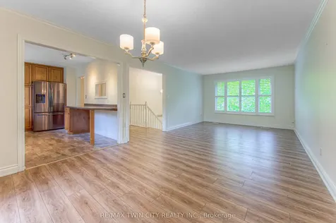 18 Gilston Parkway Brant ON N3L 3K6