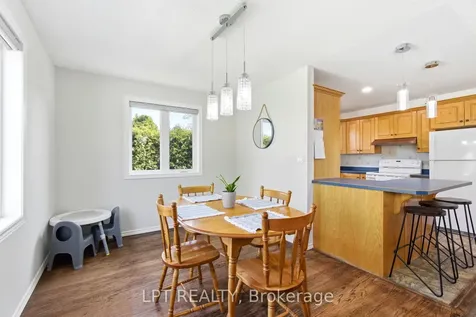 168 Ann Street North Middlesex ON N0M 2K0