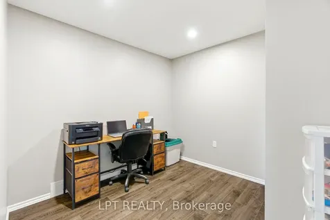 168 Ann Street North Middlesex ON N0M 2K0
