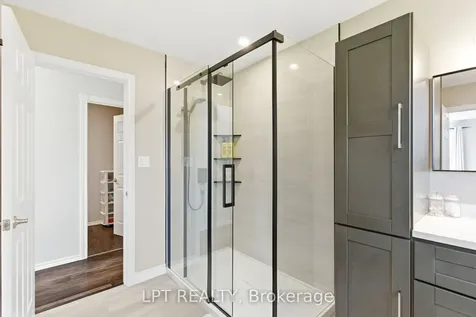 168 Ann Street North Middlesex ON N0M 2K0