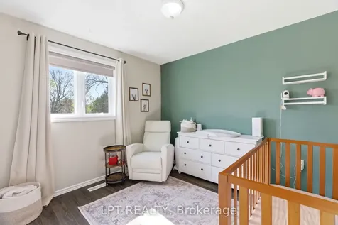 168 Ann Street North Middlesex ON N0M 2K0