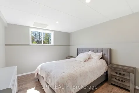 168 Ann Street North Middlesex ON N0M 2K0