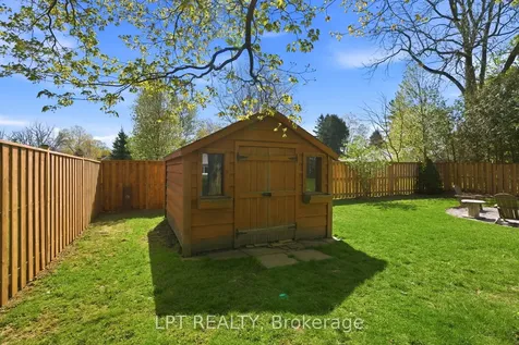168 Ann Street North Middlesex ON N0M 2K0
