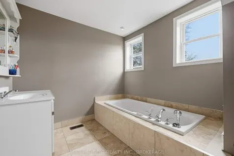 2935 County Road 9 N/a Greater Napanee ON K7R 3K8