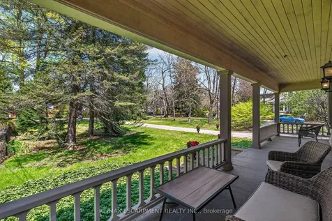 64 Jerseyville Road W Hamilton ON L9G 1A2