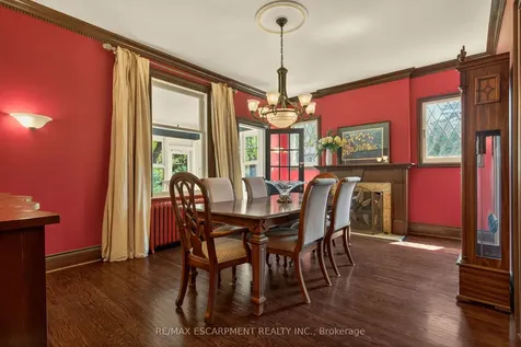64 Jerseyville Road W Hamilton ON L9G 1A2