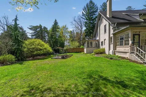 64 Jerseyville Road W Hamilton ON L9G 1A2