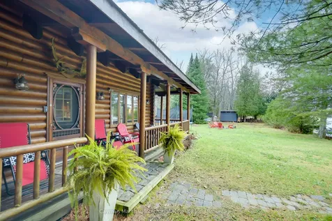30 Mcvittie Island Bracebridge ON P1L 1W8