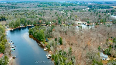 30 Mcvittie Island Bracebridge ON P1L 1W8